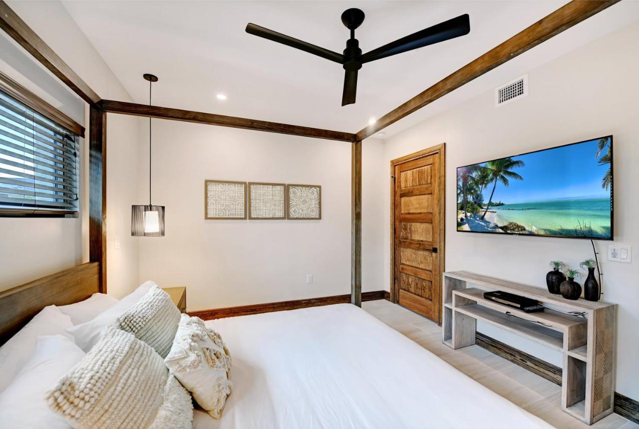 Bali Hai Beachfront Resort And Spa Holmes Beach Εξωτερικό φωτογραφία